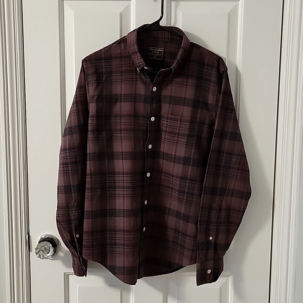 Men's plaid shirt